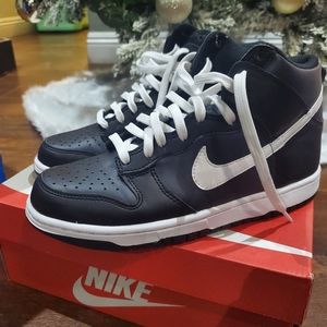 Nike Dunk Hi (youth)